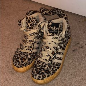 Jeremy Scott Adidas Leopard